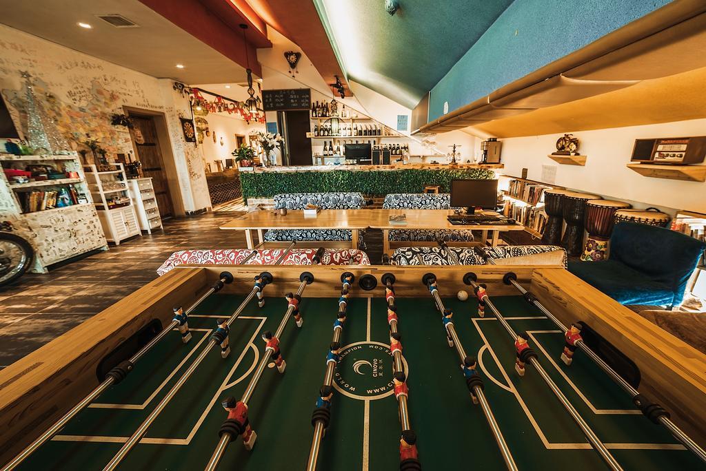 Zerg Backpackers Youth Hostel Сиан Екстериор снимка