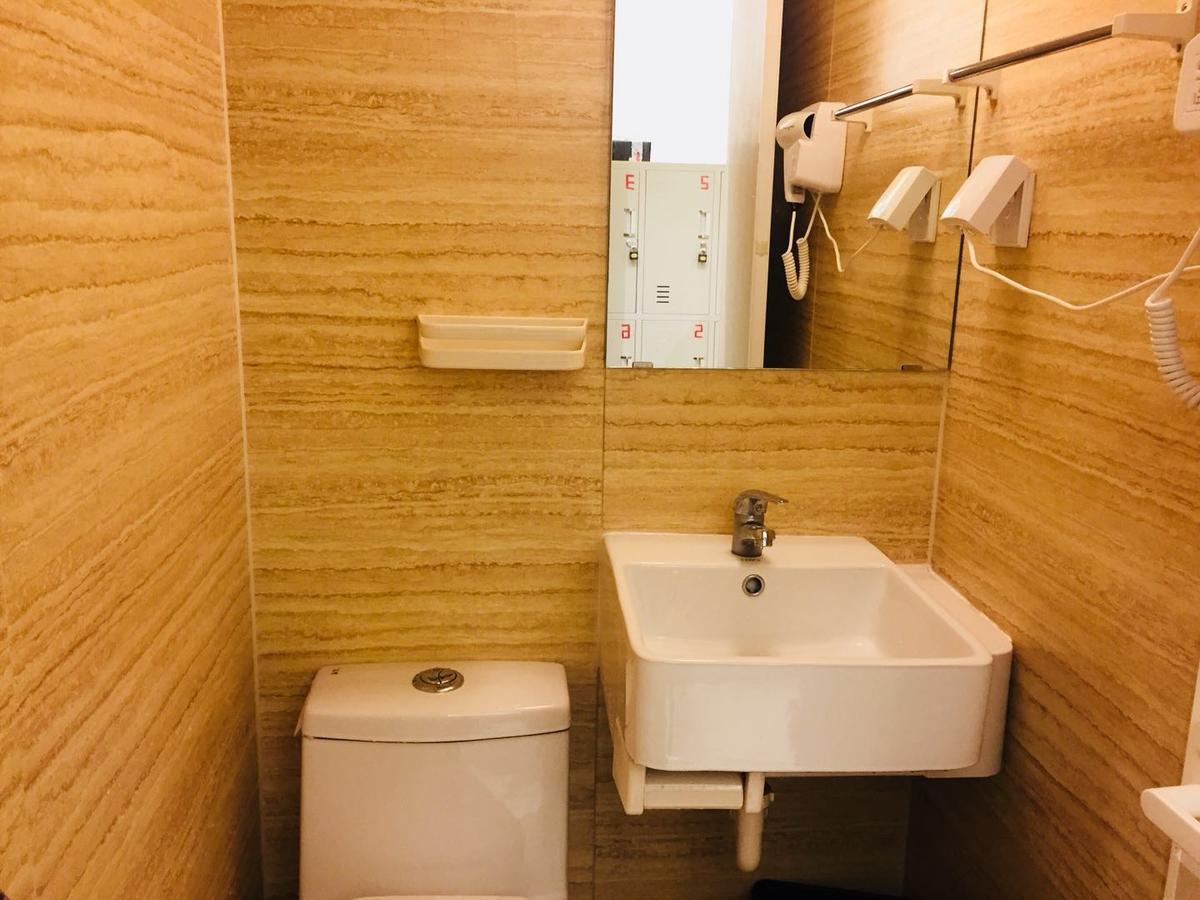 Zerg Backpackers Youth Hostel Сиан Екстериор снимка