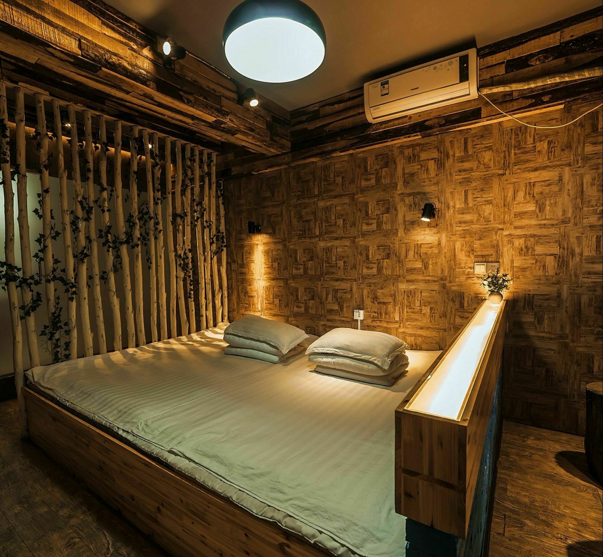 Zerg Backpackers Youth Hostel Сиан Екстериор снимка